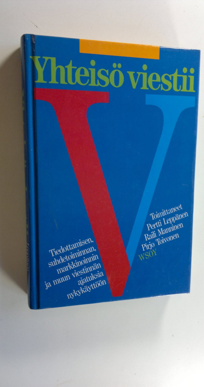 Pertti ym. (toim.) Leppänen : Yhteisö viestii : tiedottam...