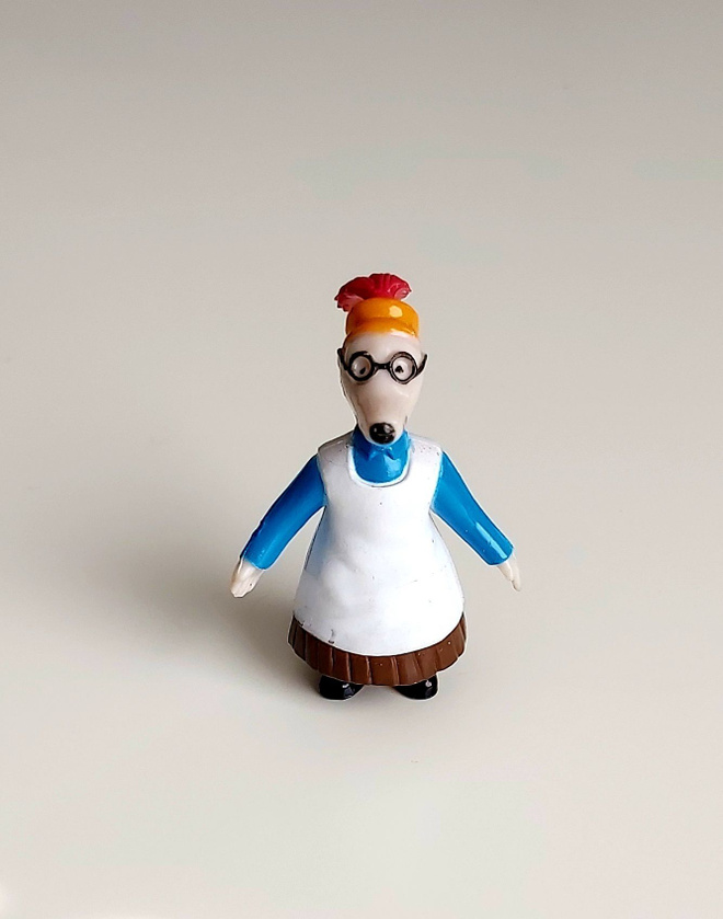 MUUMI- FIGUURI TEATTERIROTTA EMMA, koko 4,8 cm