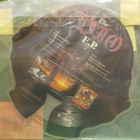 DIO - THE DIO E.P. 10" SHAPE VINYL + DION & GOLDYN NIMMARIT - pikkukuva 2