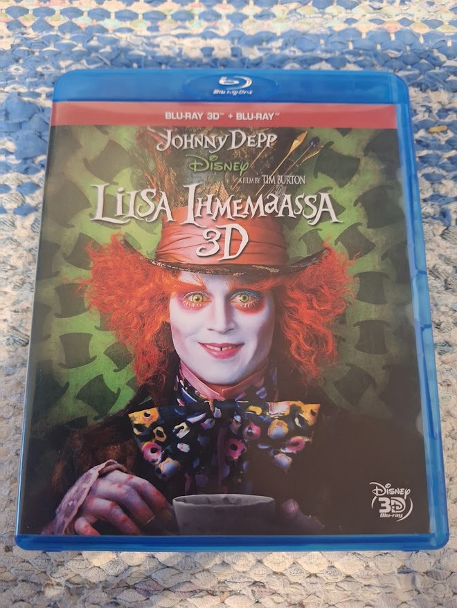 Liisa Ihmemaassa 3D Blu-ray & Blu-ray