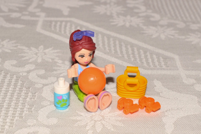 LEGO Friends - Mian kesäharrastukset -