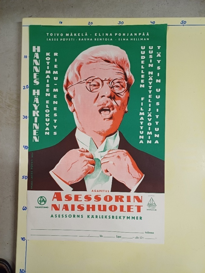 Asessorin naishuolet ELOKUVAJULISTE