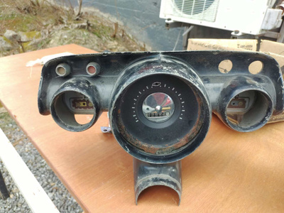 Chevrolet 1957 kahdet mittaristot