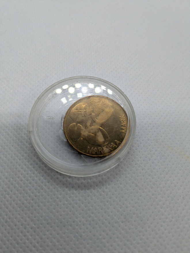 5 markkaa kapselissa 1992