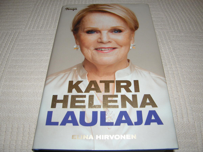 Elina Hirvonen Katri Helena laulaja  -sid