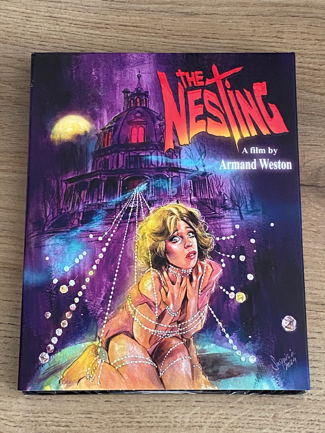 THE NESTING - 4K UHD + BLU-RAY - SLIPCOVER - VS (uusi)