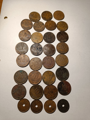 10 PENNIÄ 31 KPL VÄLILTÄ 1919 - 1942