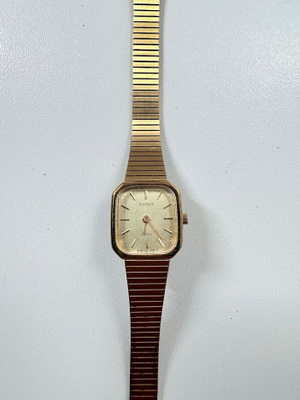 CASIO NAISTEN KELLO