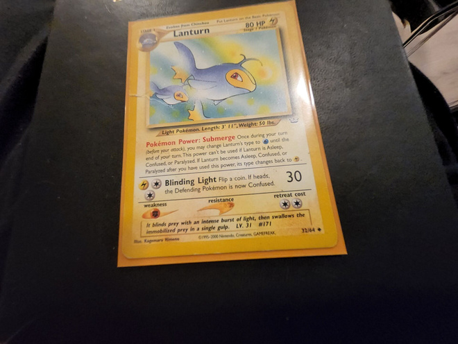 Lanturn (NR 32) Neo Revelation card HP