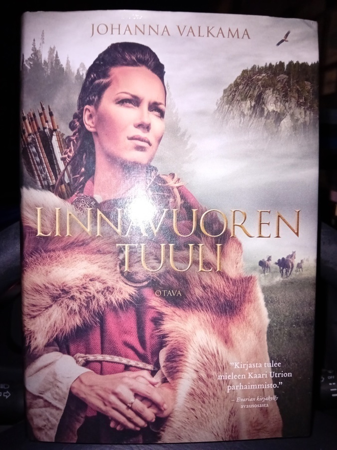 Johanna Valkama : Linnavuoren Tuuli ( SIS POSTIKULU )