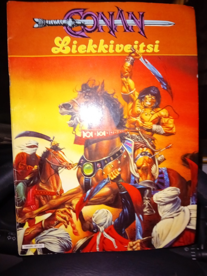 CONAN BARBAARI 2/87  : Liekkiveitsi  ( SIS POSTIKULU  )