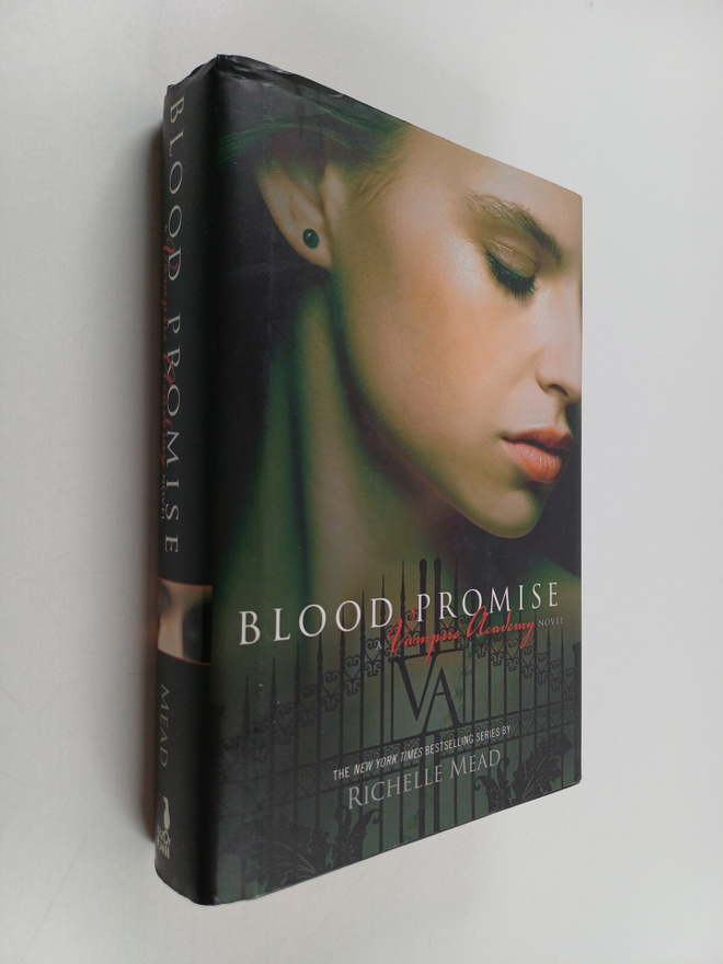 Blood promise : A Vampire Novel