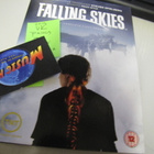 FALLING SKIES 1.TUOTANTOKAUSI DVD UUSI KORKKAAMATON - pikkukuva 1