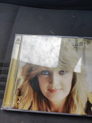 Bonnie Tyler It's A Heartache