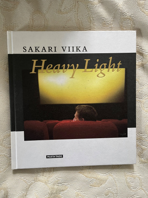 Sakari Viika: Heavy Light