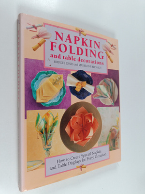 Bridget Jones ym. : Napkin Folding and Table Decorations