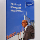 Kalevi Laalo : Kausalan kankaalta maailmalle (signeerattu) - pikkukuva 1