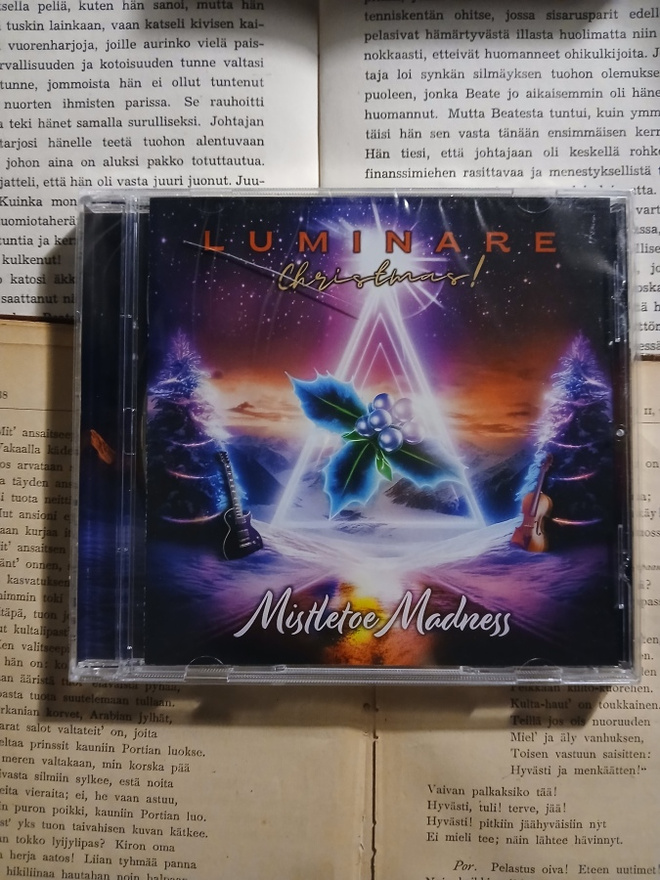 Luminare Christmas! - Mistletoe Madness (UUSI CD)