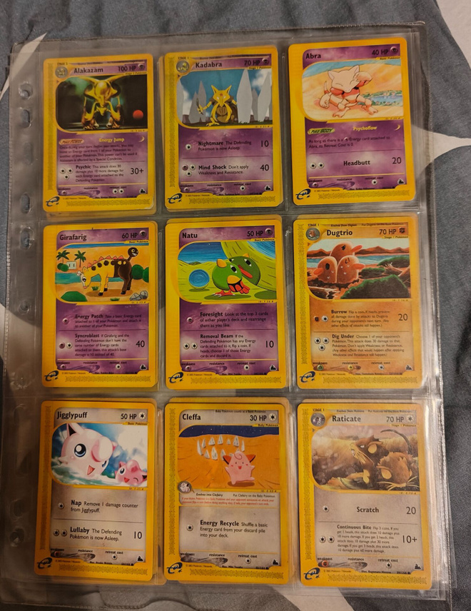 Pokémon Skyridge (2003) Vintage-erä – 27 korttia