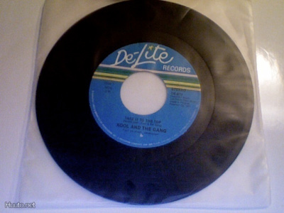 KOOL & THE GANG :: TAKE IT TO THE TOP :: VINYYLI  7"  1981
