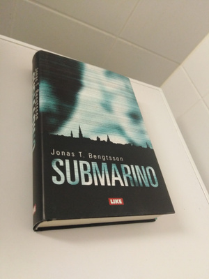 Jonas T. Bengtsson: Submarino