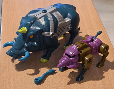 Transformers G1 SNARLER (Pretenders) 1988