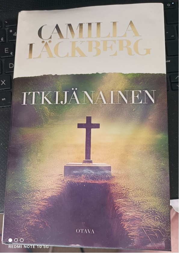 Läckberg Camilla: Enkelintekijä ja Itkijänainen