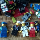 lego figuureita ja moottoripyöriä ym kulkuneuvoja..ym - pikkukuva 2