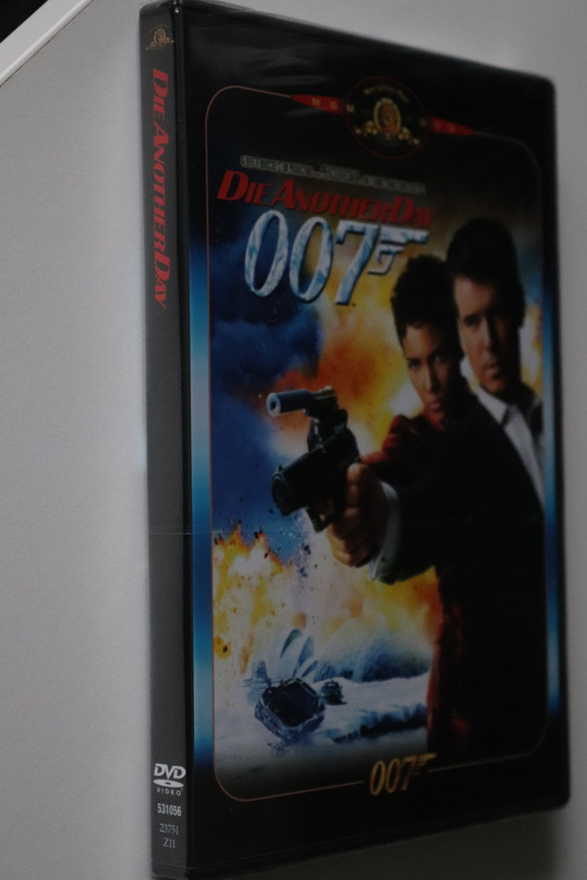 DVD Die Another Day ( 2002 Pierce Brosnan 007 uusi )