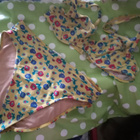 Etirel ( 40 ) bikini ylä- & alaosa ,keltaiset/si-pu-kukat - pikkukuva 1