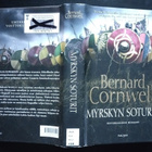 Bernard Cornwell: Uhtred 9 Myrskyn soturit (kirjastopoisto) - pikkukuva 3