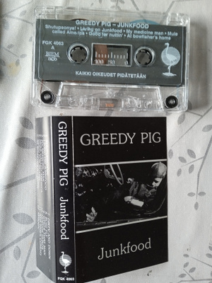 C-KASETTI: GREEDY PIG : JUNKFOOD