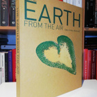 Yann Arthus-Bertrand - The Earth From The Air - Jättikirja! - pikkukuva 1
