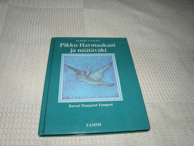 Alison Uttley Pikku Harmaakani ja näätäväki