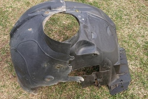 Sisälokasuoja, vasen etu - Renault Megane 1,6 -99