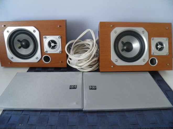 Yamaha NX-TS10 stereo kaiuttimet
