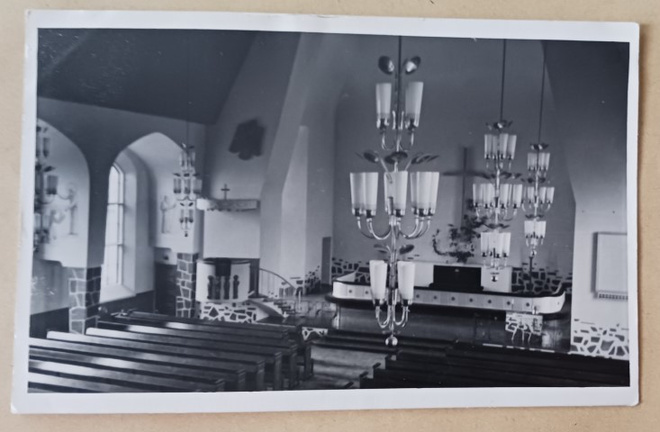 Rovaniemi, kirkon sisätilat, valokuvapk, p. 1952