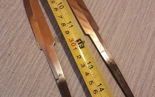 2 kpl puukonteriä puukkosepille
