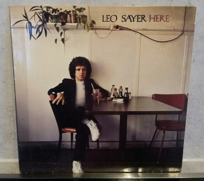 LEO SAYER Here CDL 1240 1979 Suomi-painos