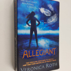Veronica Roth : Allegiant - pikkukuva 1