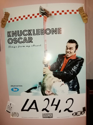 Knucklebone Oscar keikkajuliste