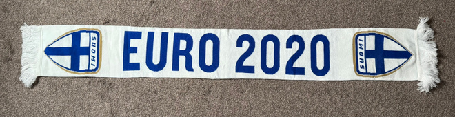 Huuhkajat Suomi kaulahuivi Euro 2020 2021