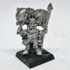 WHFB - Ironclaw Dwarf Standard Bearer [G87] - pikkukuva 1