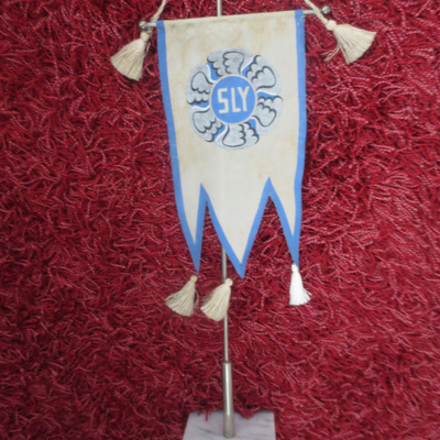 Standaari