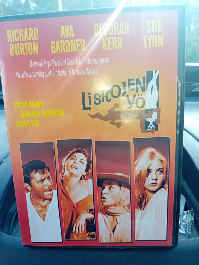 DVD Liskojen Yö ( SIS POSTIKULU  )