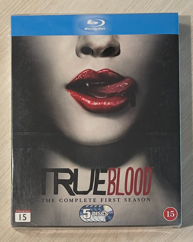 True Blood: Kausi 1 (2008) Blu-ray (UUSI)