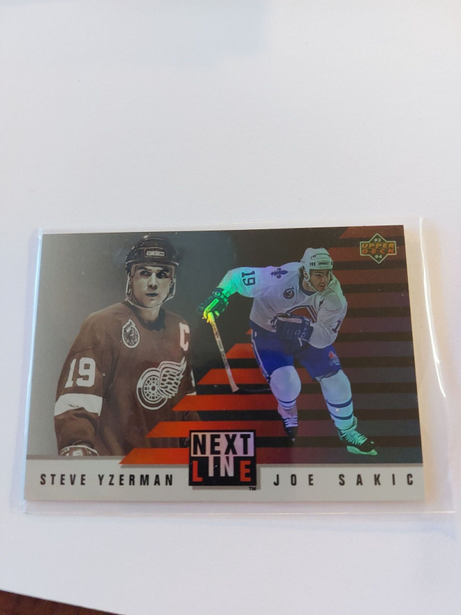 93-94 Upper Deck Next in Line #NL3 Steve Yzerman / Joe Sakic