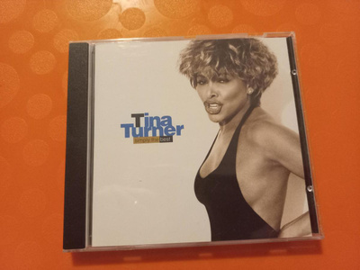 TINA TURNER: SIMPLY THE BEST 18 biisin kokoelma