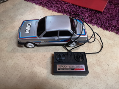 BMW putkiohjauksella