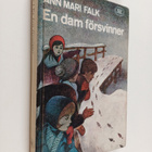 Ann Mari Falk : En dam försvinner - pikkukuva 1